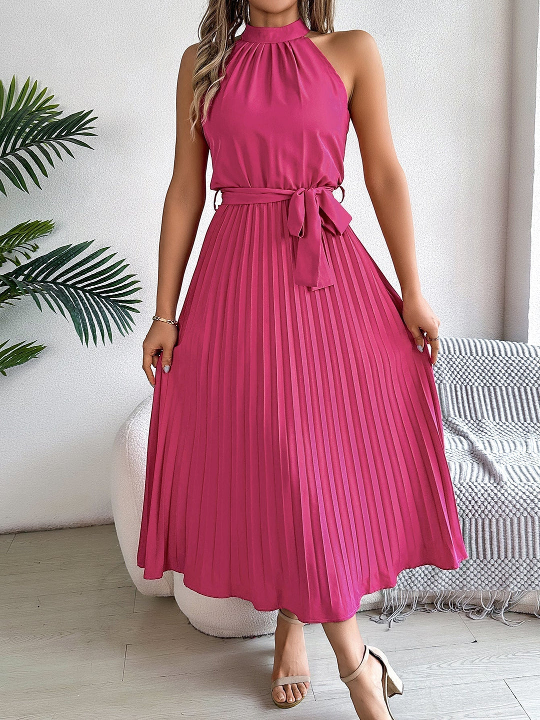 Kelina - Pleated Waist Retro Dress