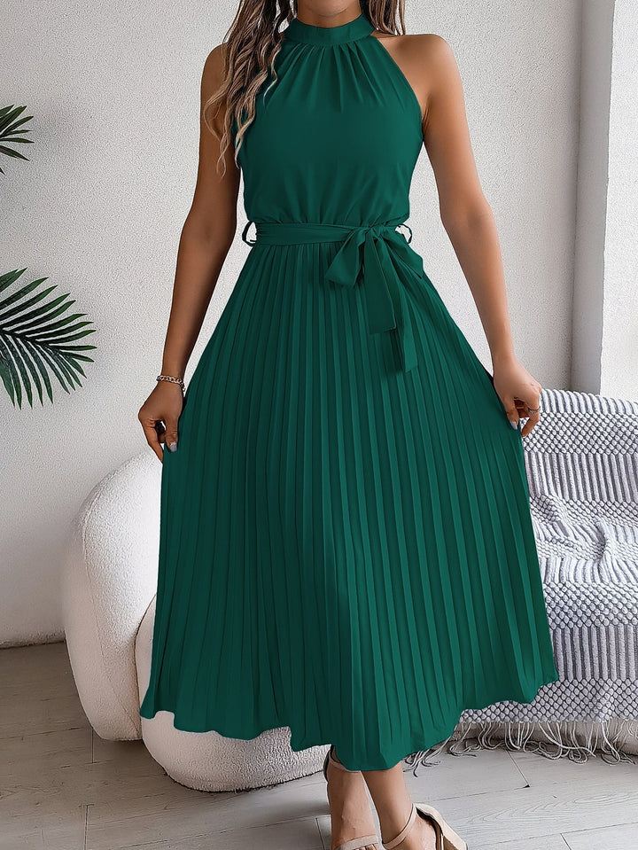 Kelina - Pleated Waist Retro Dress